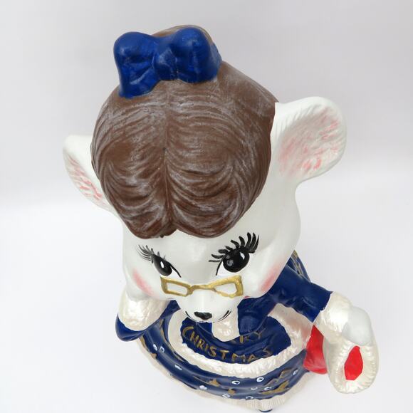 Vintage Hand Painted Ceramic Christmas Mouse Figurine Mrs. Claus Merry Xmas 8.5″ - Picture 8 of 10